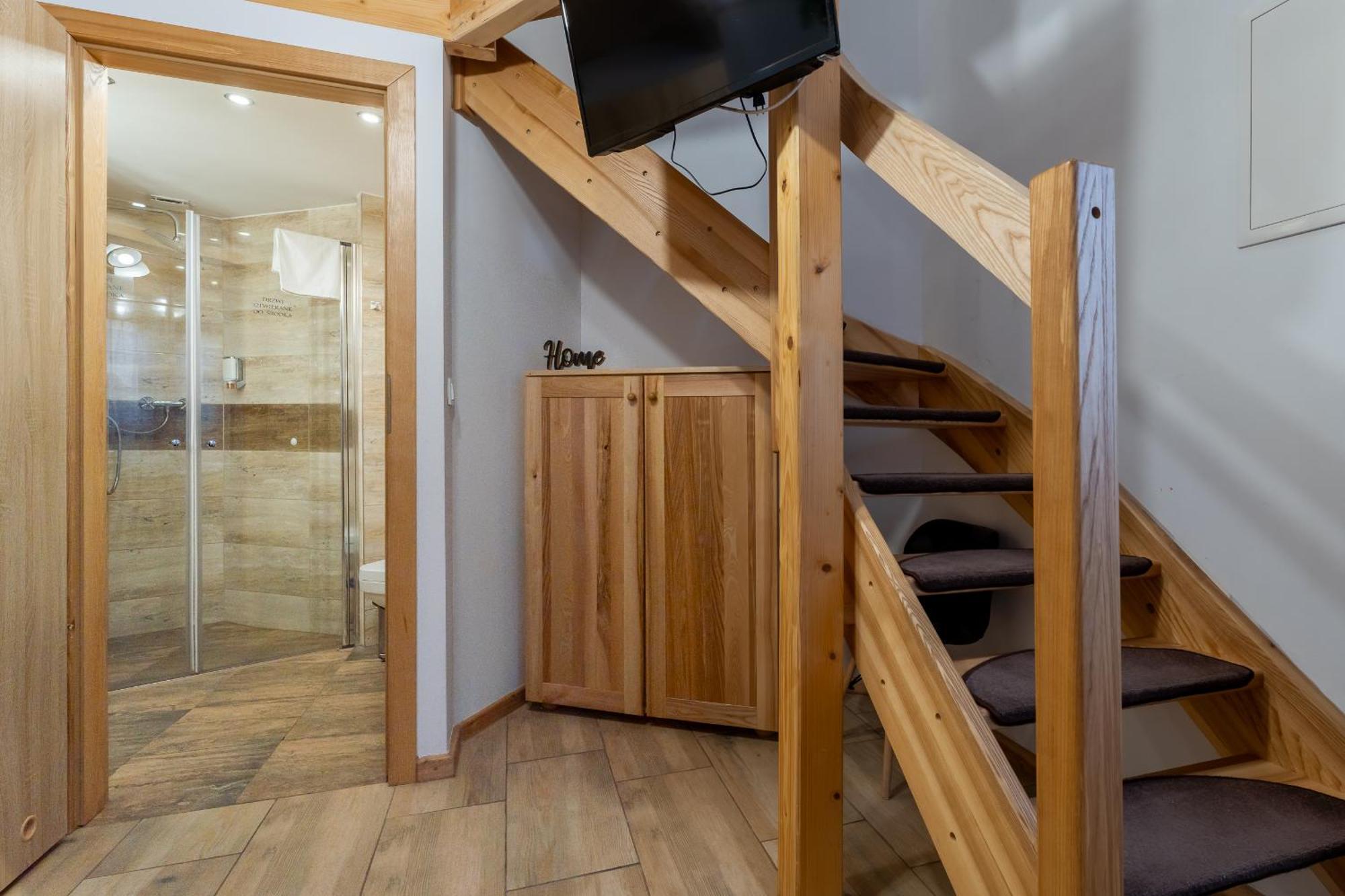 Dom Krawca - Pod Chojnikiem Apartment Jelenia Gora Exterior photo