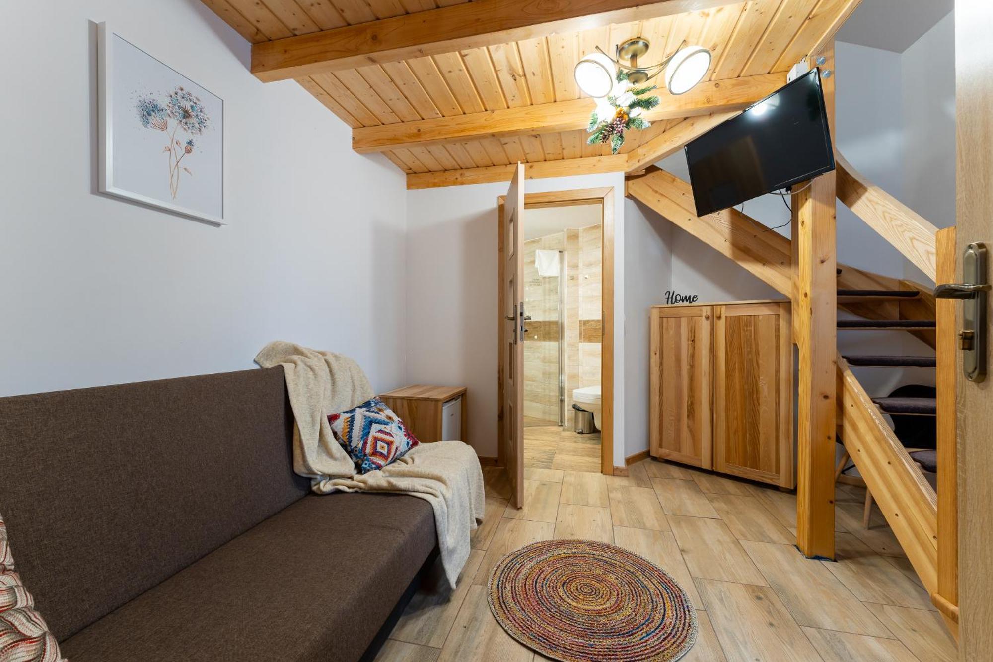 Dom Krawca - Pod Chojnikiem Apartment Jelenia Gora Exterior photo