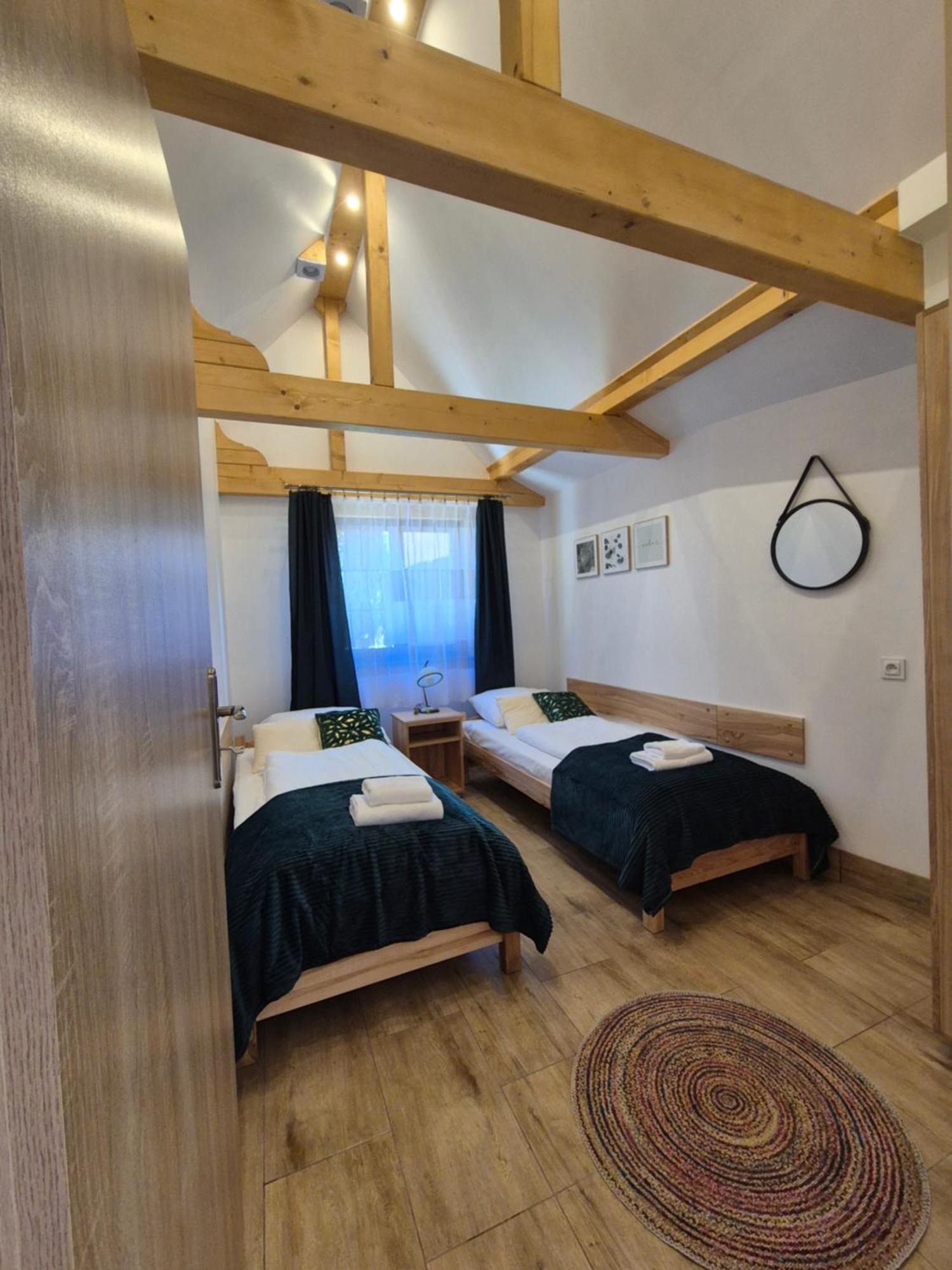 Dom Krawca - Pod Chojnikiem Apartment Jelenia Gora Exterior photo